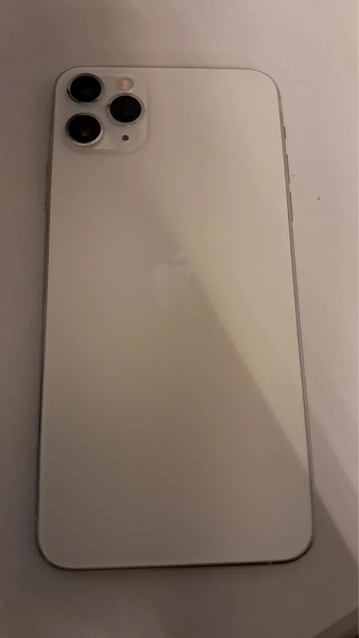 iPhone 11 Pro Max  - Foto 2
