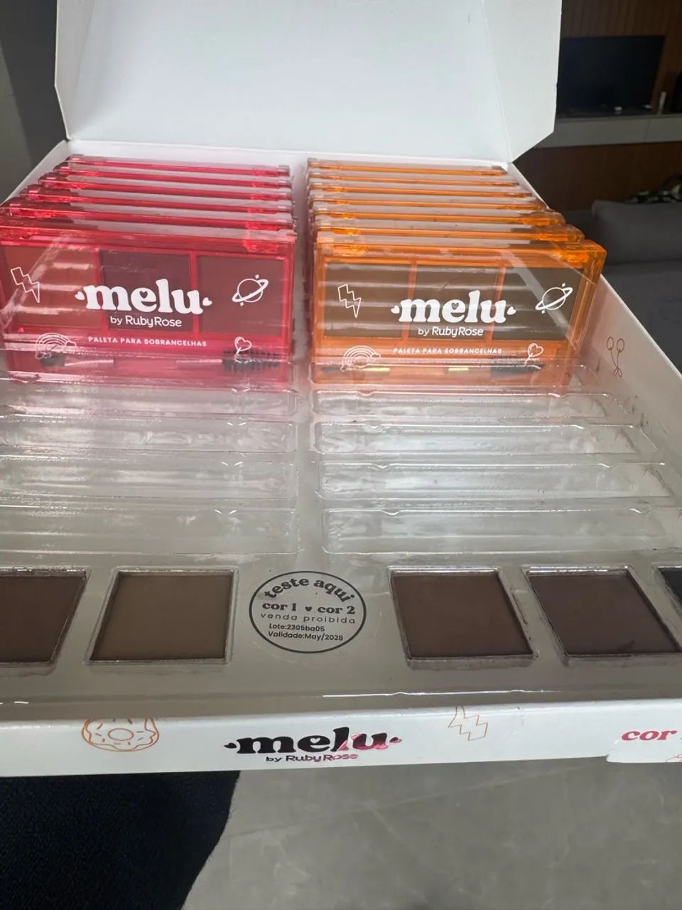 Caixa com 24 Paletas Melu Ruby Rose para Sobrancelhas - Foto 4