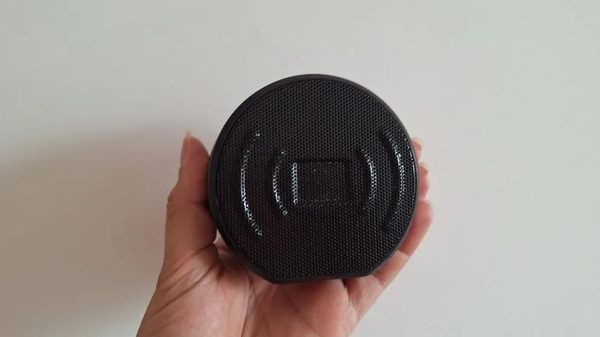 Caixa de Som Portátil K320 Wireless - compacta e sem Fio - Foto 5