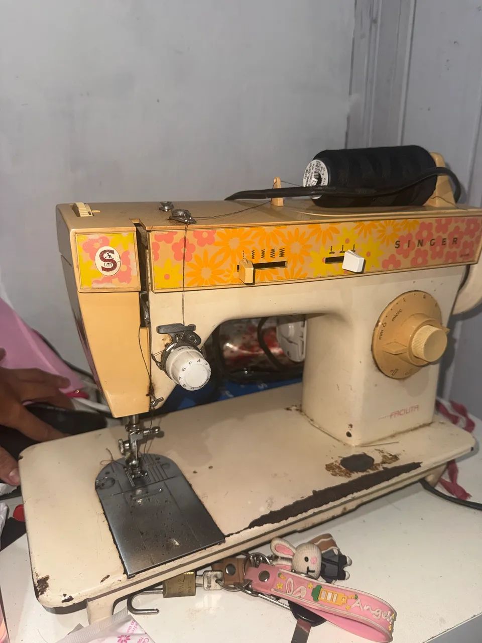 Máquina de costura Singer 