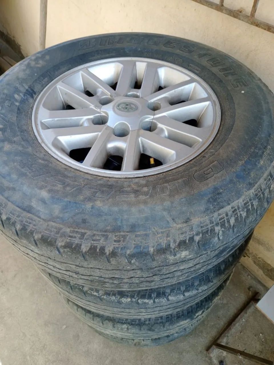 Rodas original Hillux 16 - Foto 2