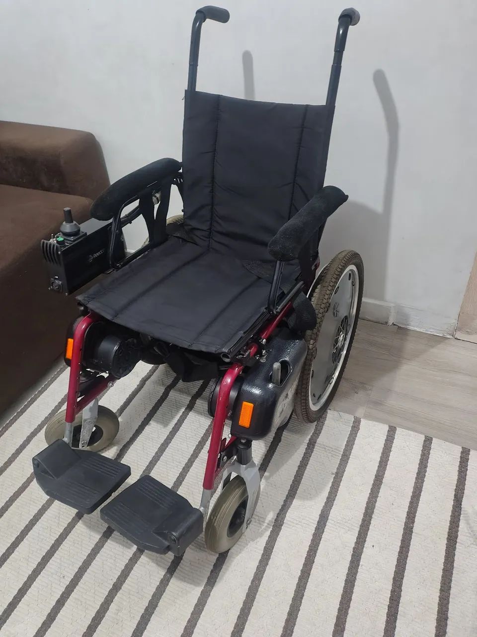 Cadeira de rodas motorizada freedom 