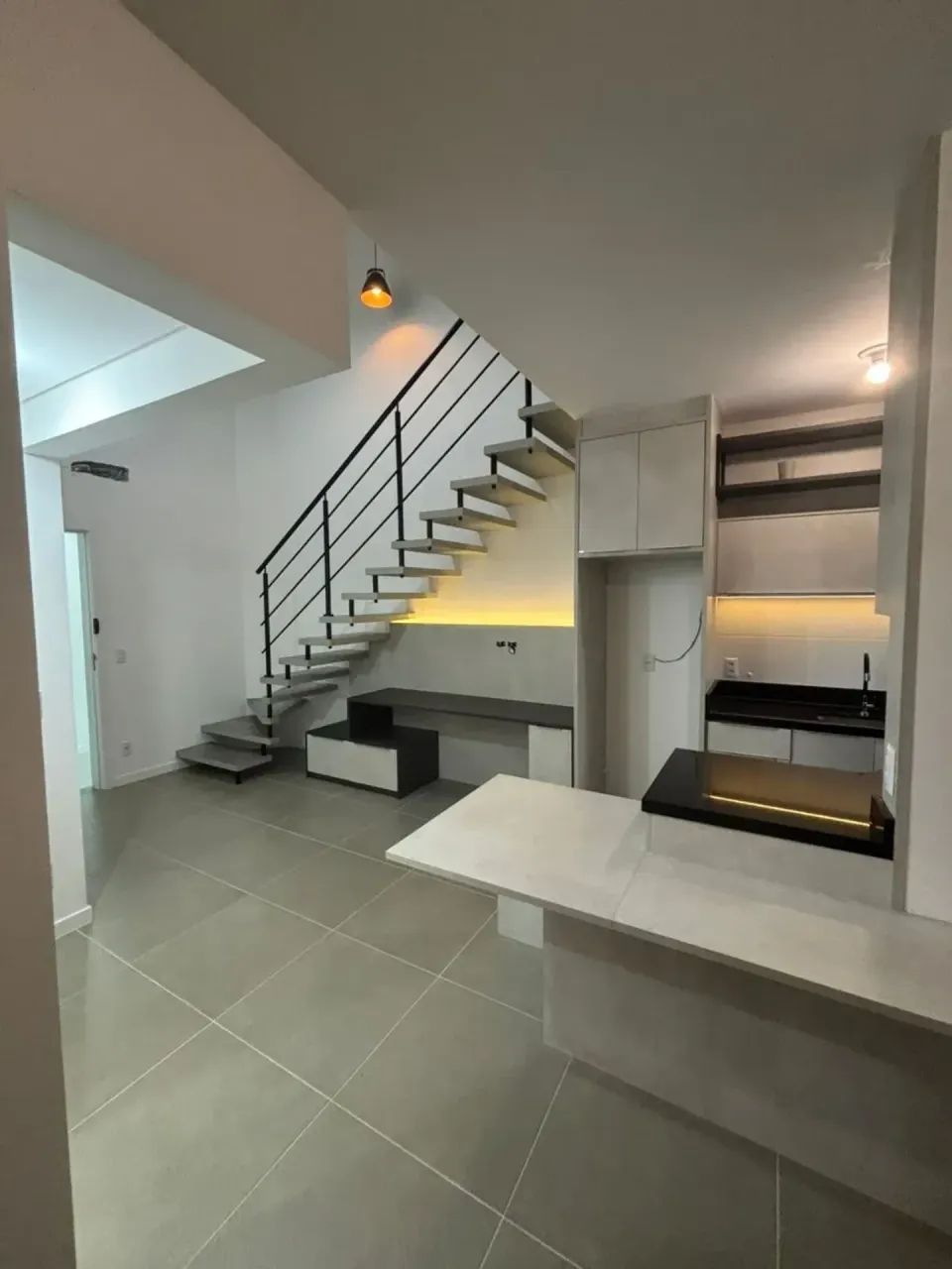 Loft à venda no bairro Carvoeira - Foto 3