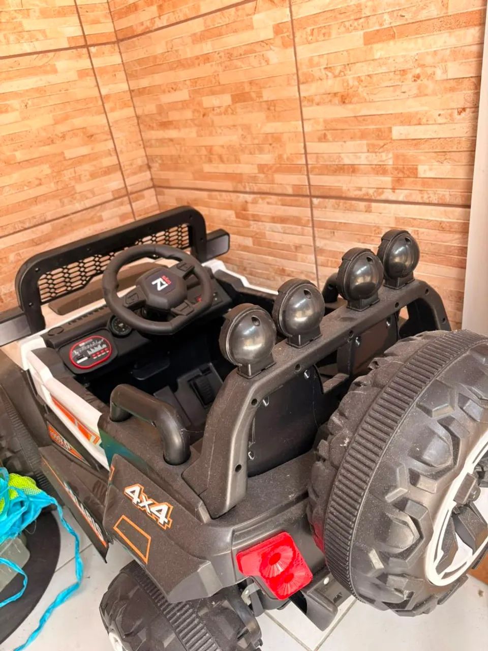 Zippy Toys, Carro Elétrico UTV 4X2 12V - Foto 3