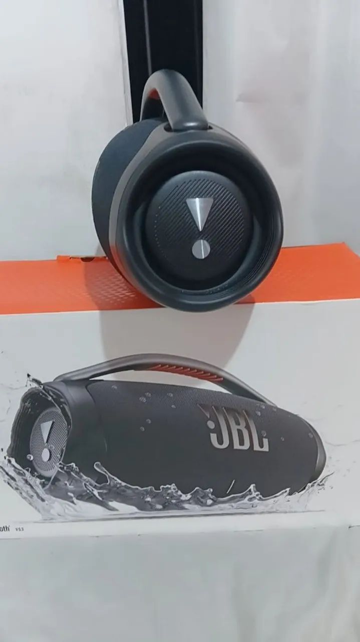 Caixa Bombox 3 Jbl Semi Nova - Foto 2