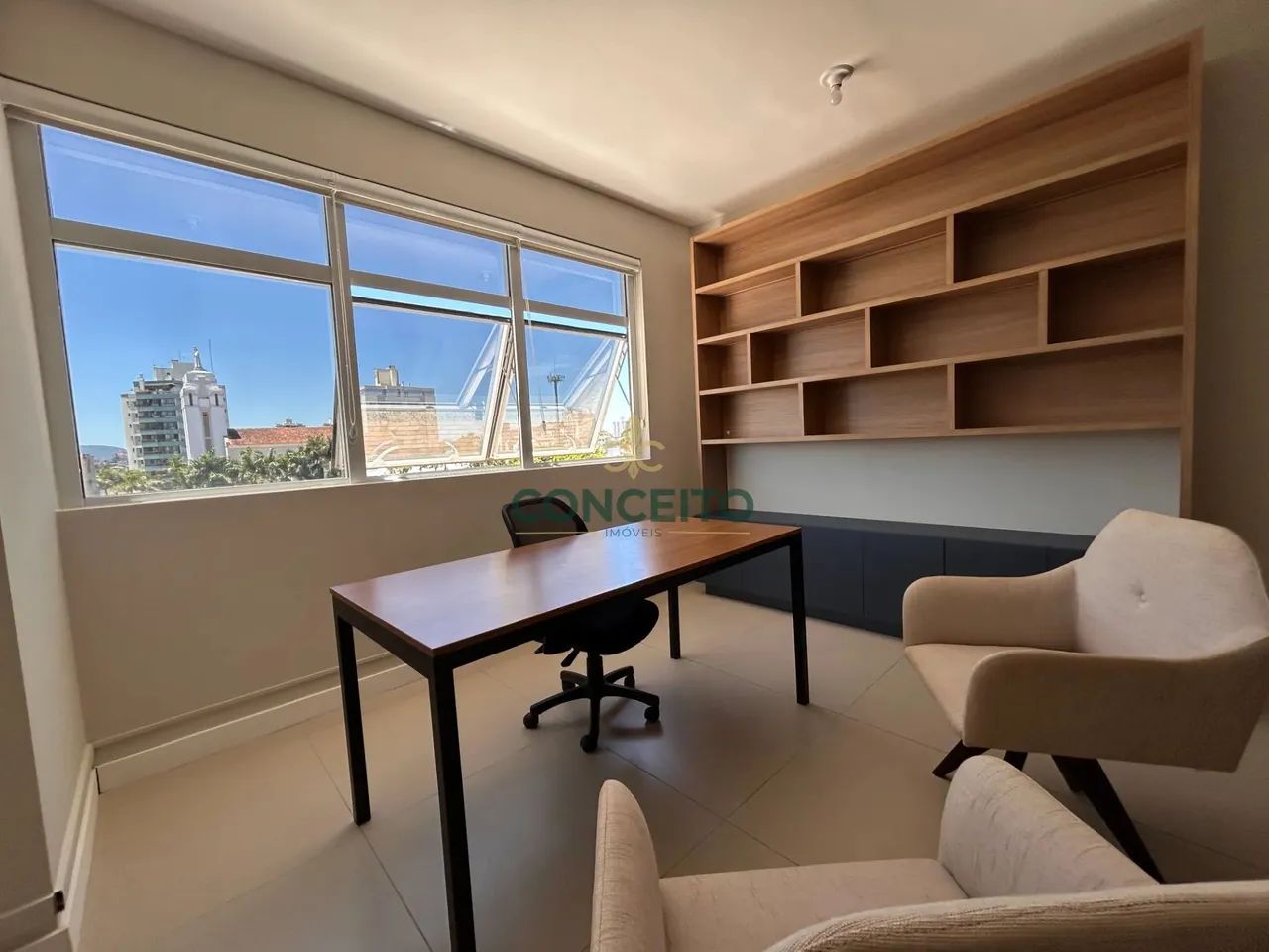 Sala semi mobiliada Comercial no Globo Tower  Estreito, Florianópolis - Foto 3