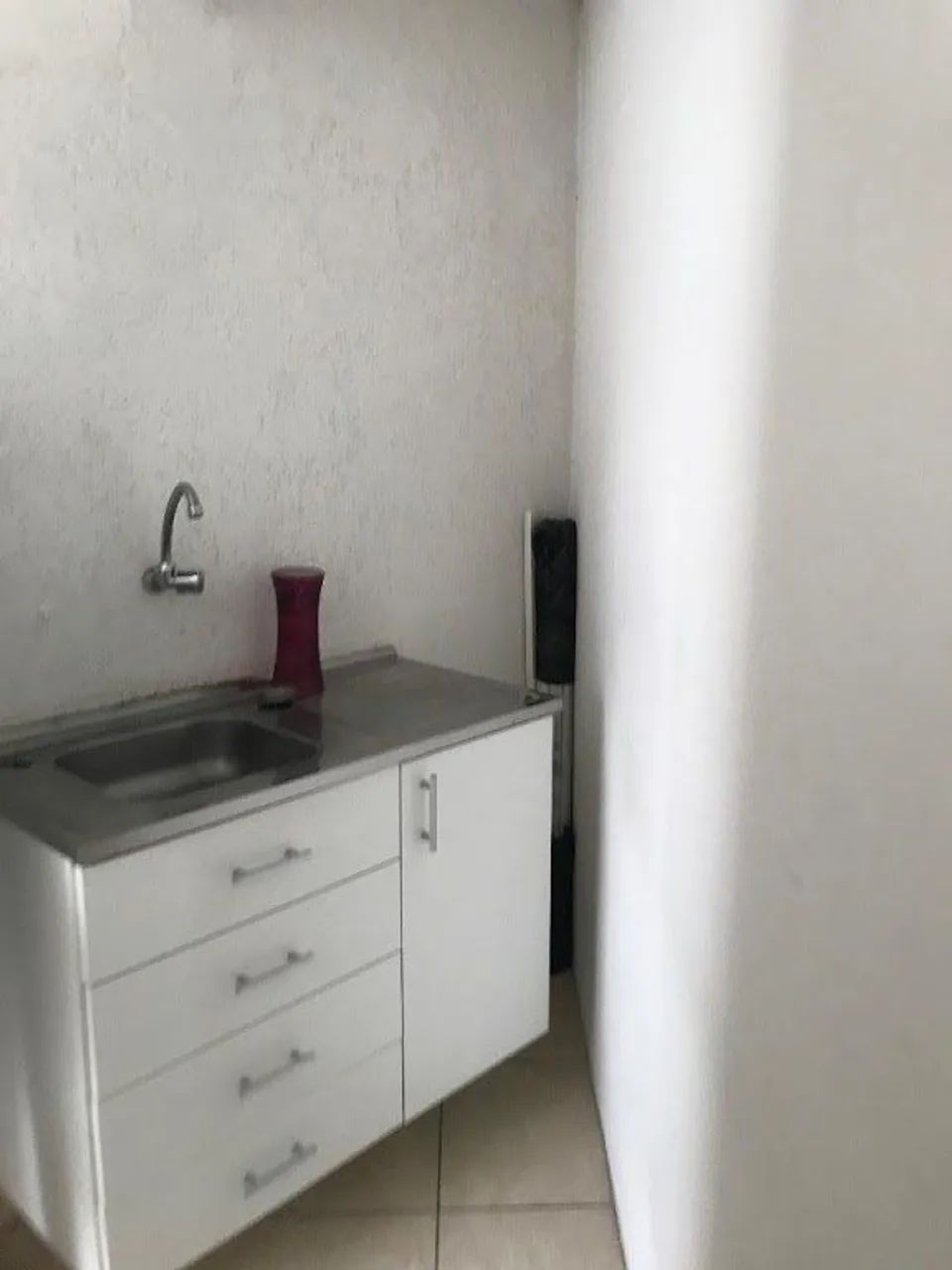 Sala comercial cp, 2 banheiros e copa, ótima localização - Foto 5