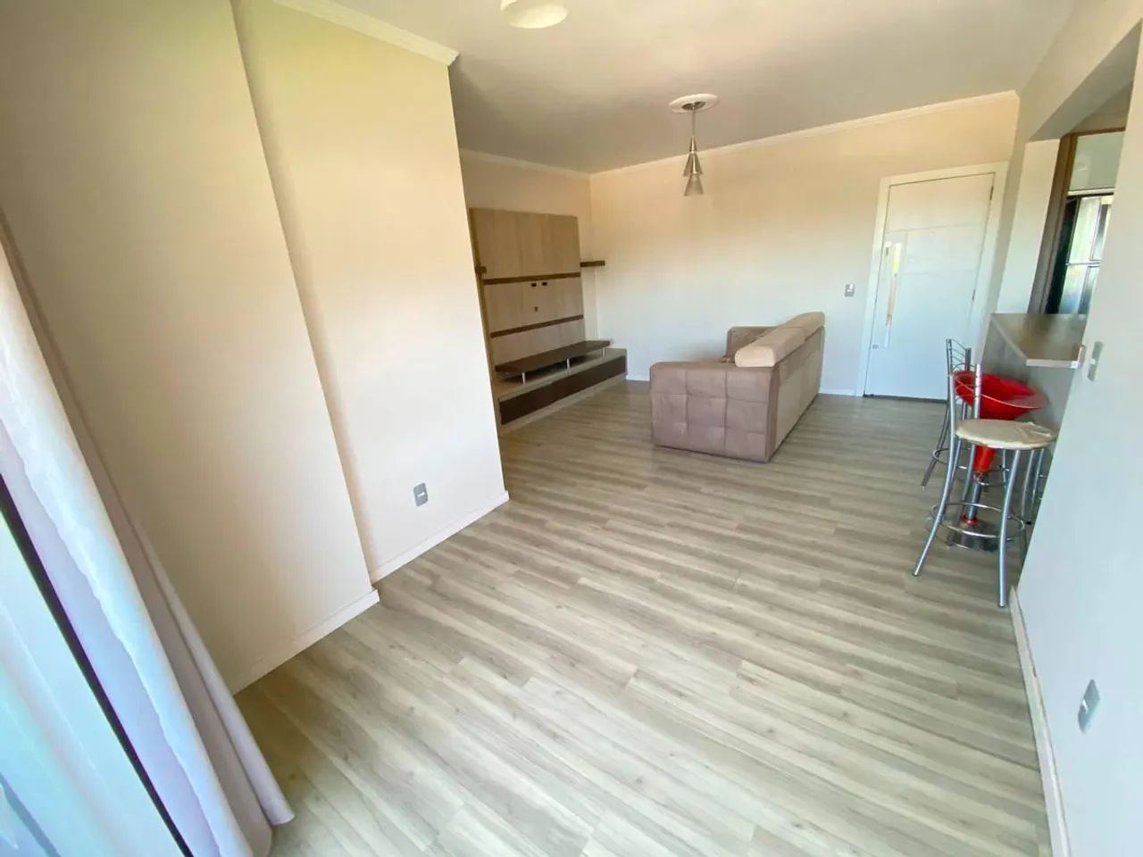 Apartamento para Aluguel no Centro com 80m² e 2 dormitórios/quartos disponíveis - Foto 3