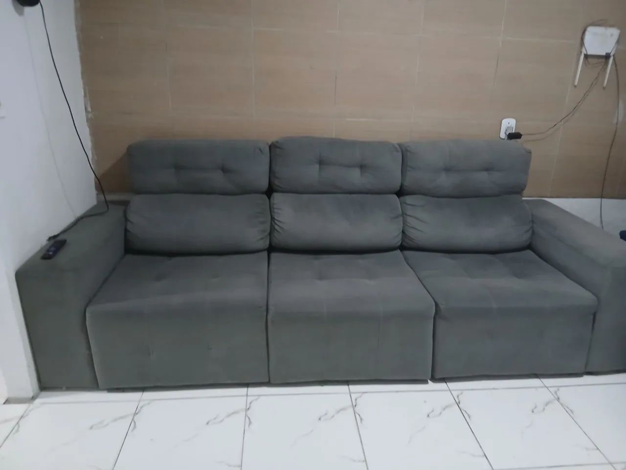  sofá grande cinza moderno 