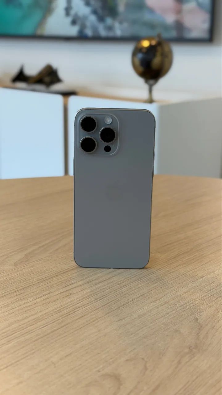 iPhone 15 pro max 256gb natural  - Foto 2
