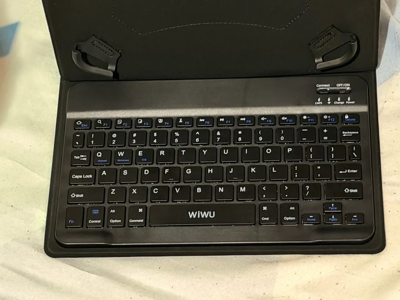 Capa + Teclado Bluetooth para iPad 10ª e 11ª geração | Pouquíssimo uso - Foto 2