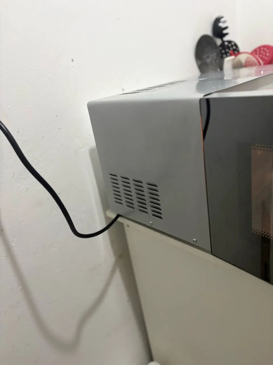 Vendo microondas, e uma mesa  - Foto 2