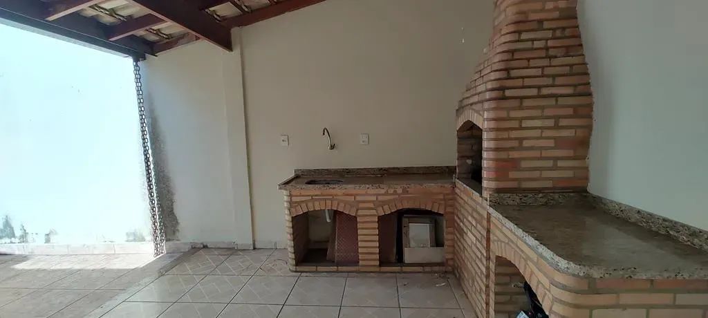 VENDO EXCELENTE CASA NO LIMOEIRO - Foto 5