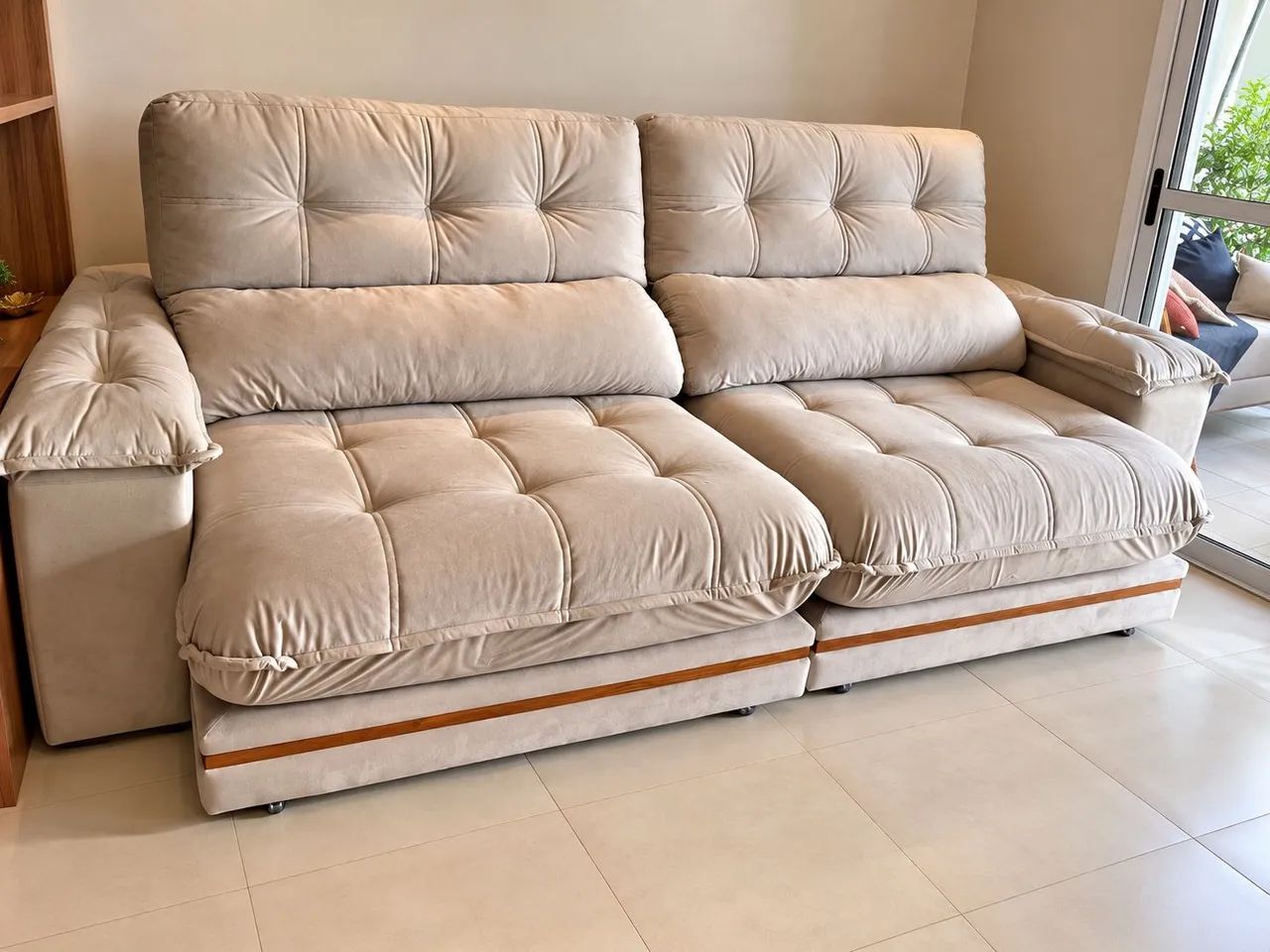 Sofá 2.90 retrátil e reclinável