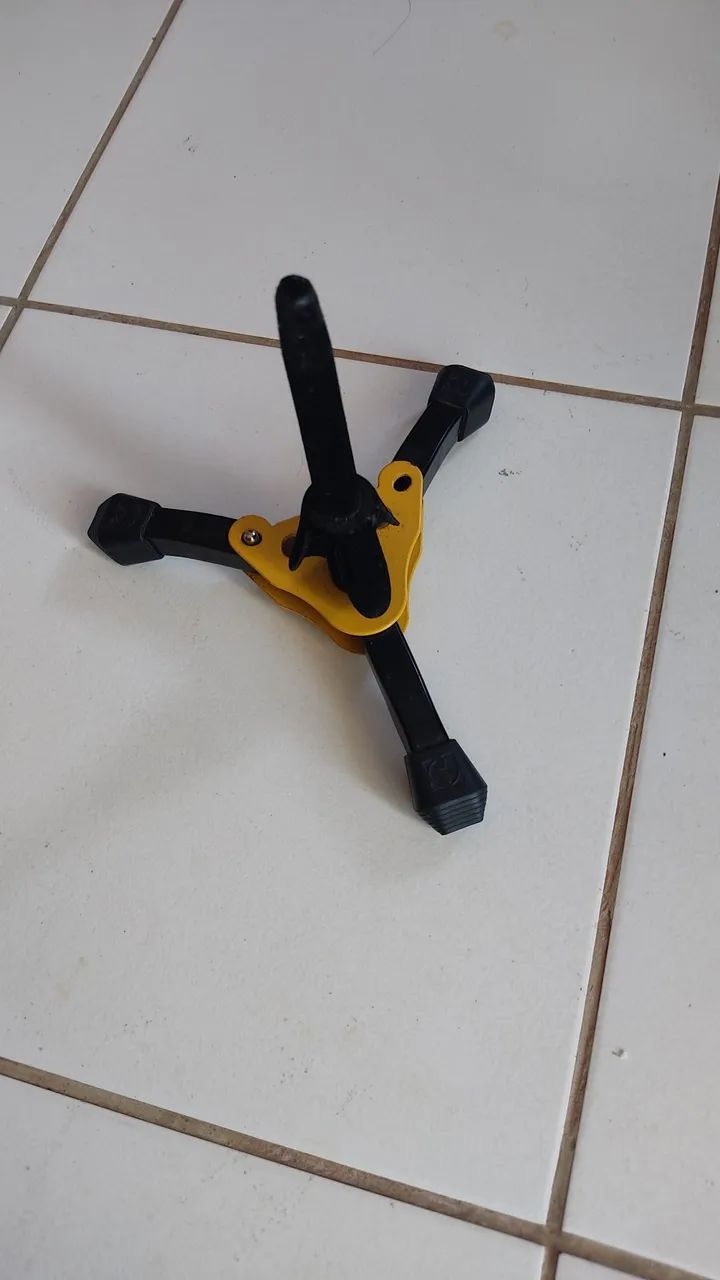 SUPORTE PARA CLARINETA HÉRCULES  - Foto 2