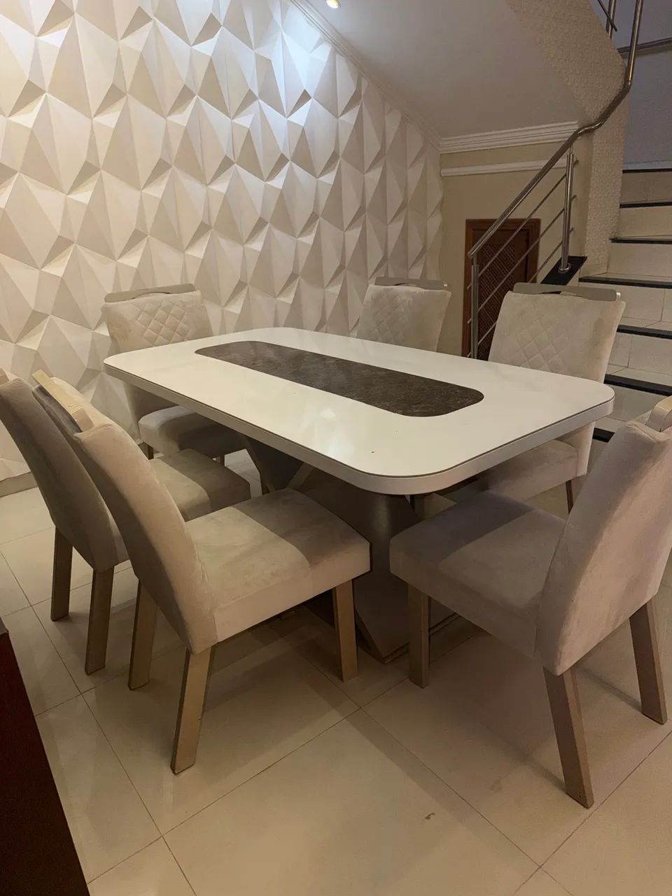 MESA E CADEIRAS DE LUXO EM ÓTIMO ESTADO  - Foto 5