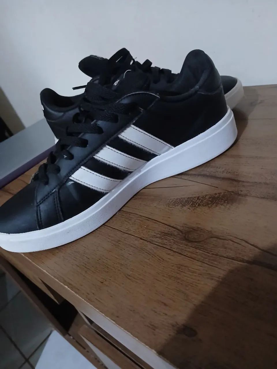 Vende-se Tênis Adidas  - Foto 4