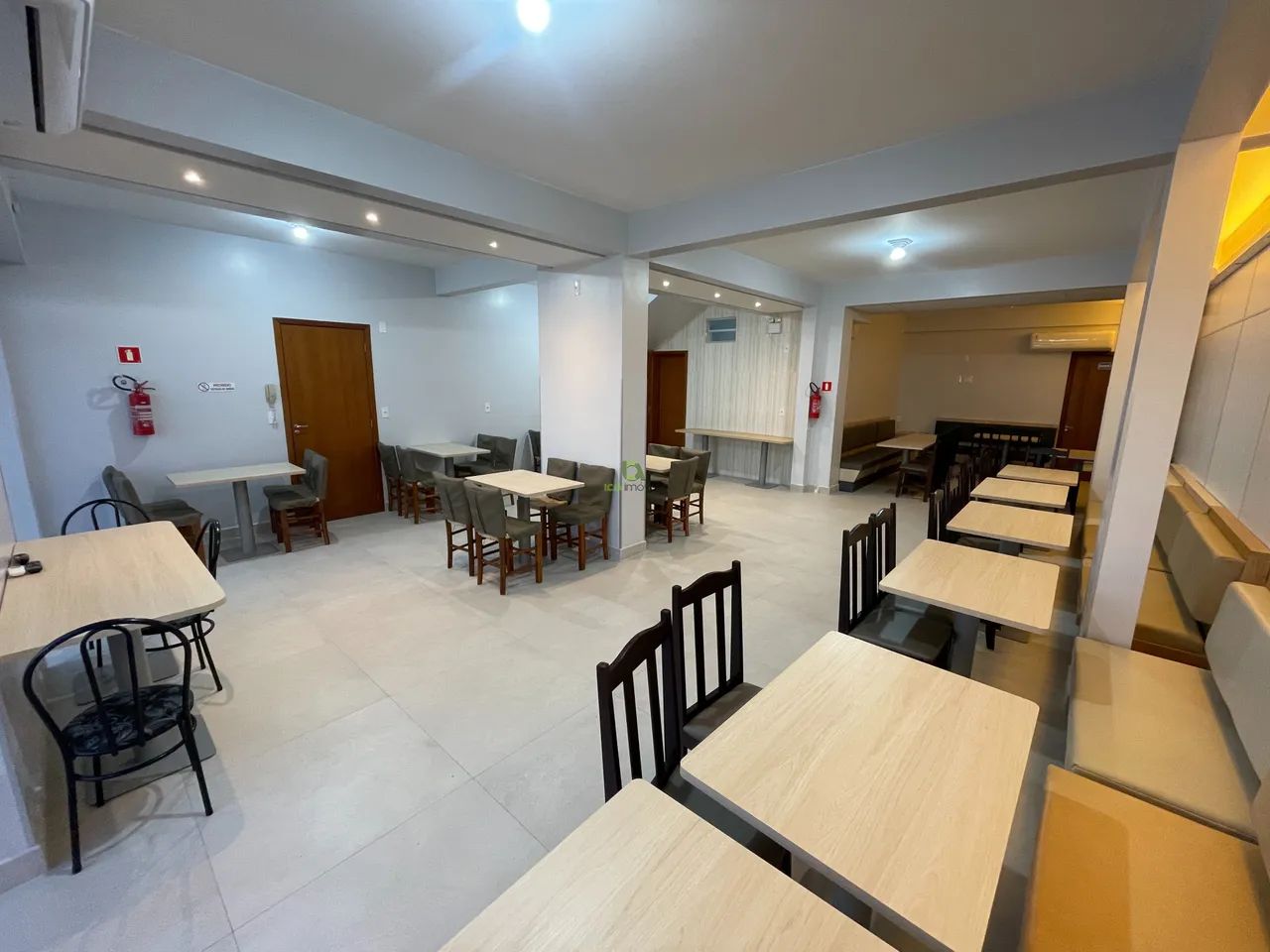 EXCELENTE SALÃO MOBILIADO PARA LOCAÇÃO NO BAIRRO IPIRANGA - Foto 4