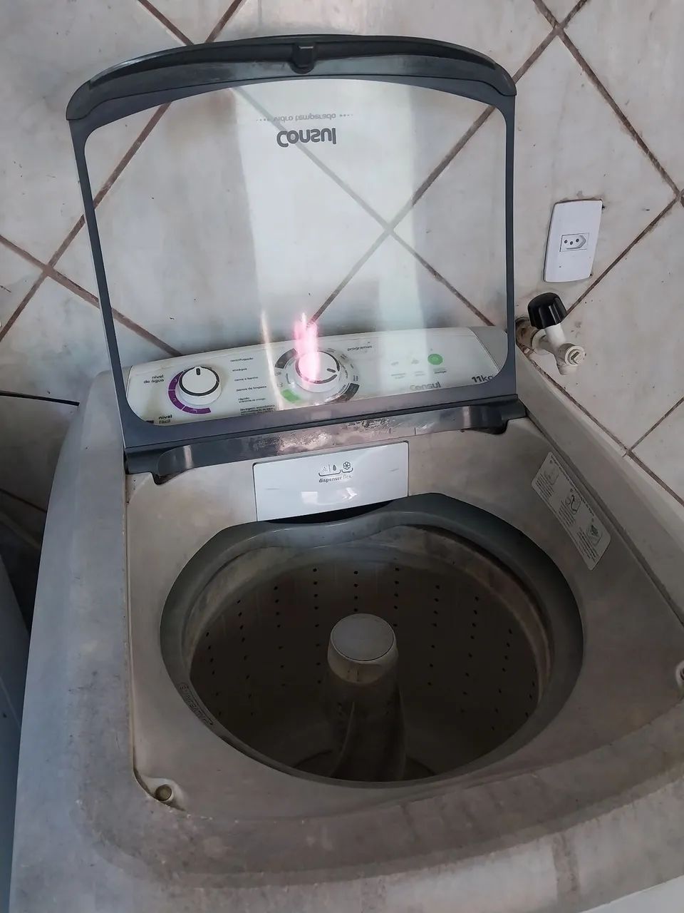 Máquina de lavar roupas