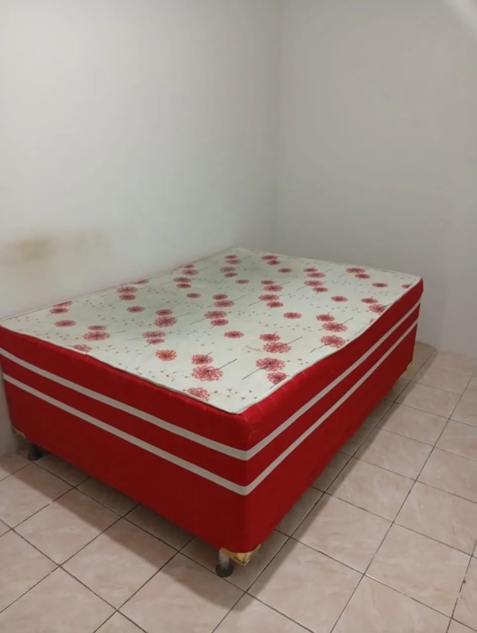 Cama de casal box