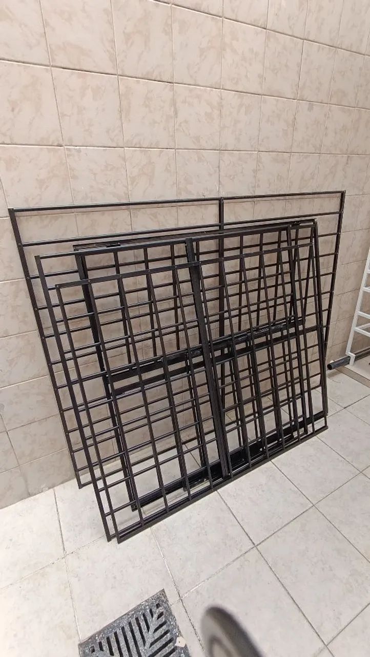 Vendo 6 grades de alumínio 