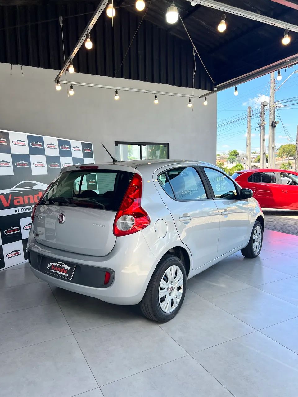 Fiat Palio Essence 1.6 Flex 16V 5P 2017 - Foto 2