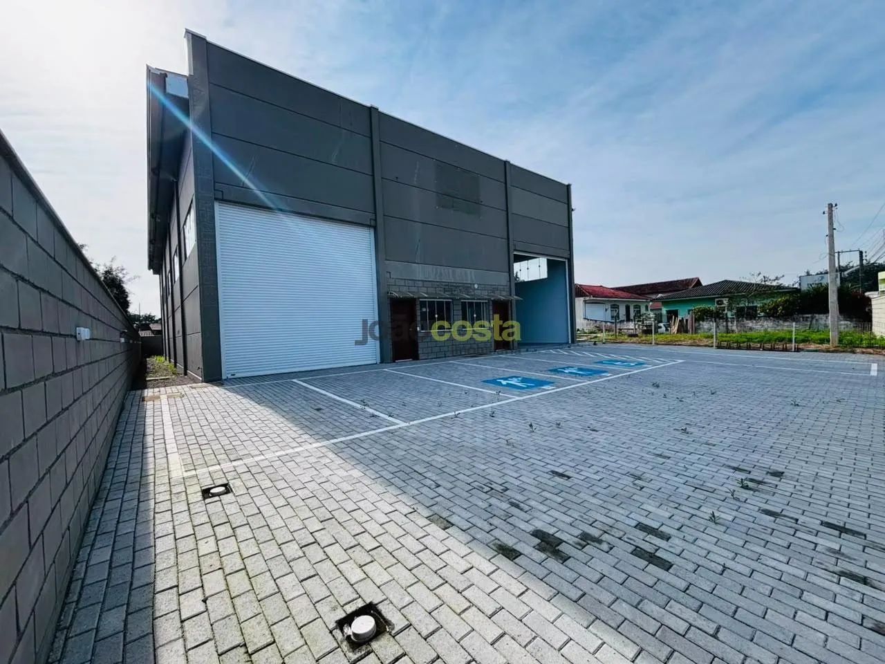 Galpão para Locação em Biguaçu com 880m² e 4 Banheiros - Foto 3