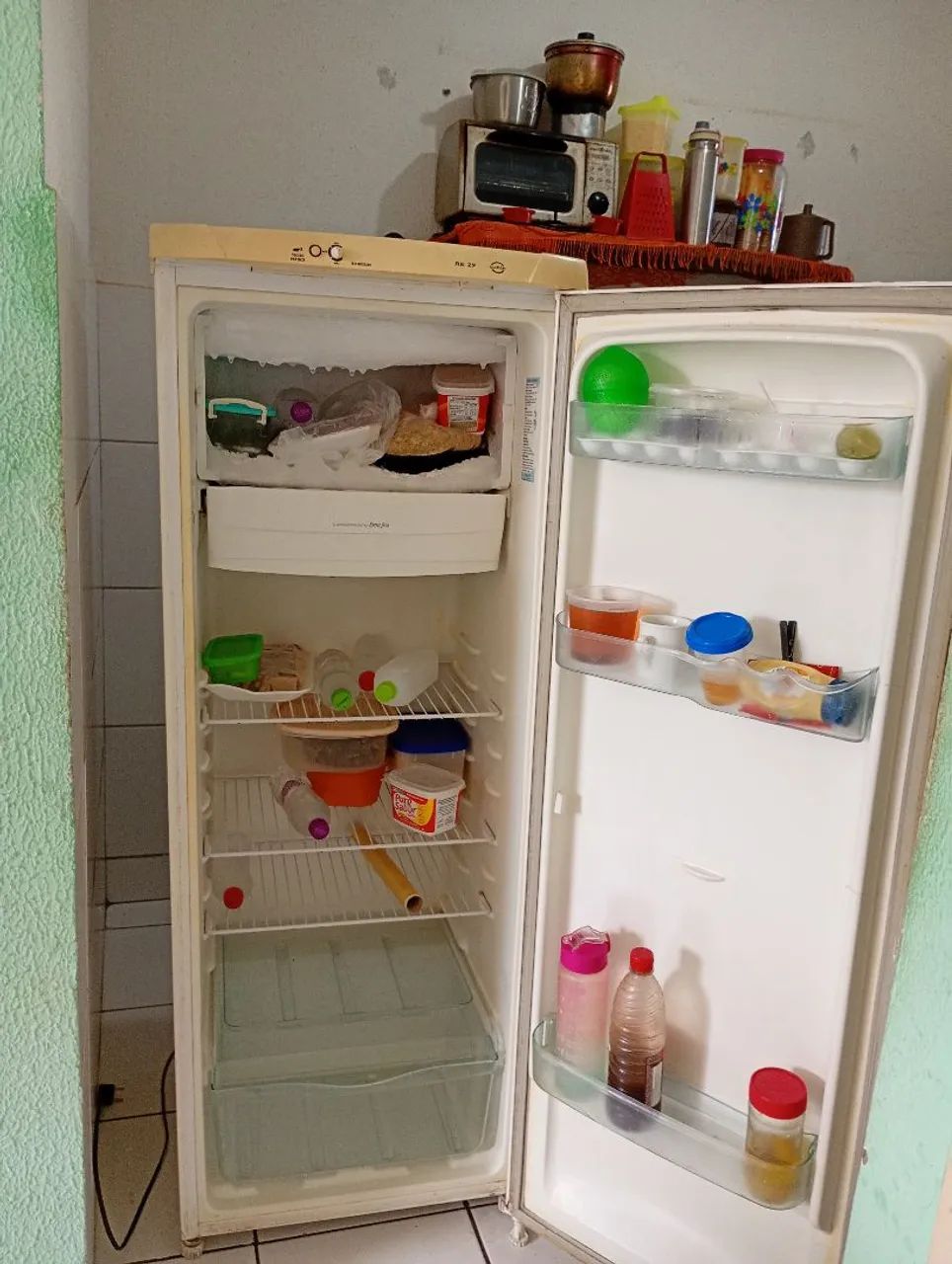 Cadeira, geladeira  - Foto 3