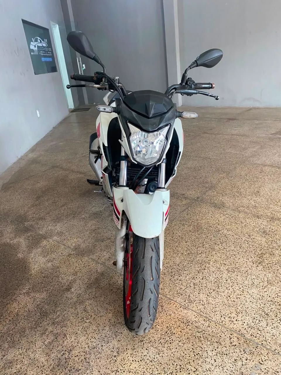 Cb 250 - Foto 3