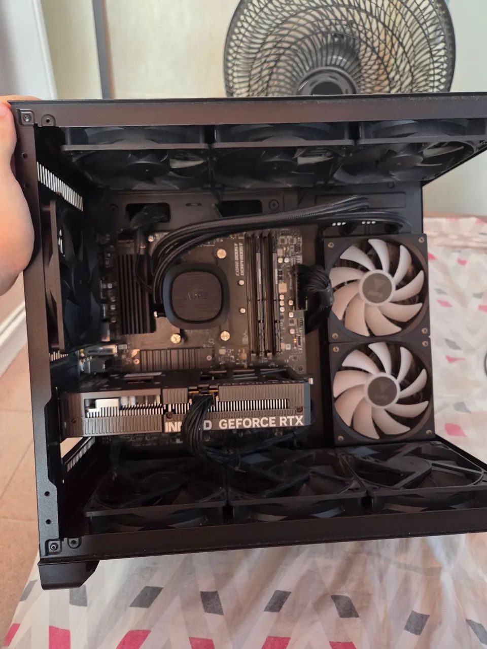 NVIDIA RTX 5060 8GB  - Foto 3