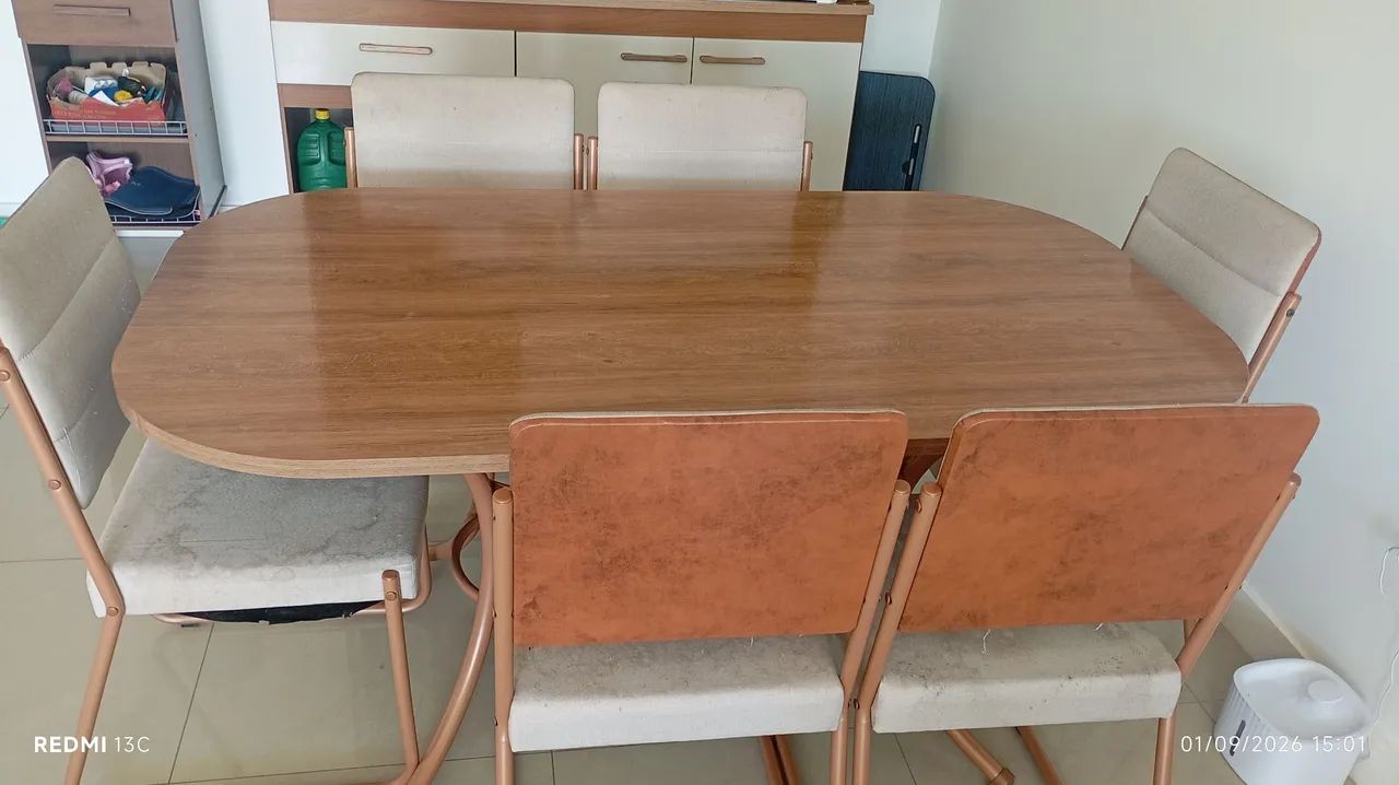 Mesa com 6 cadeiras  - Foto 3