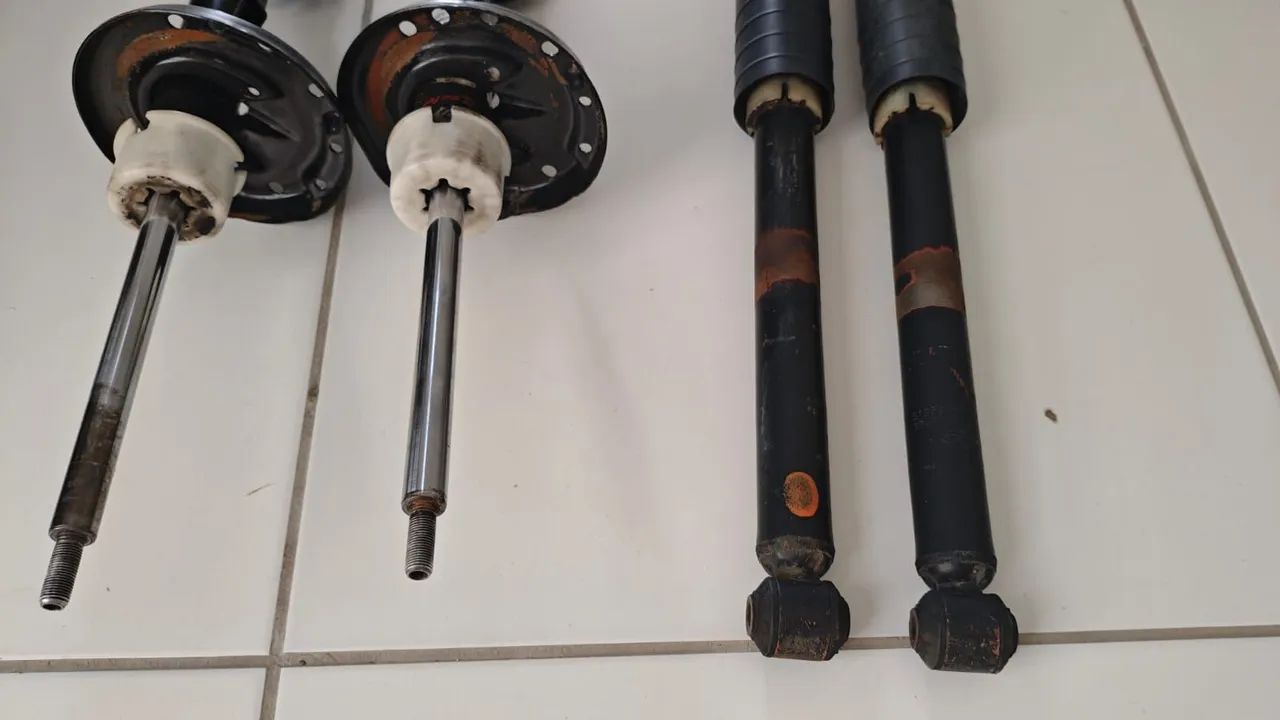 SUSPENSÃO  - Foto 2