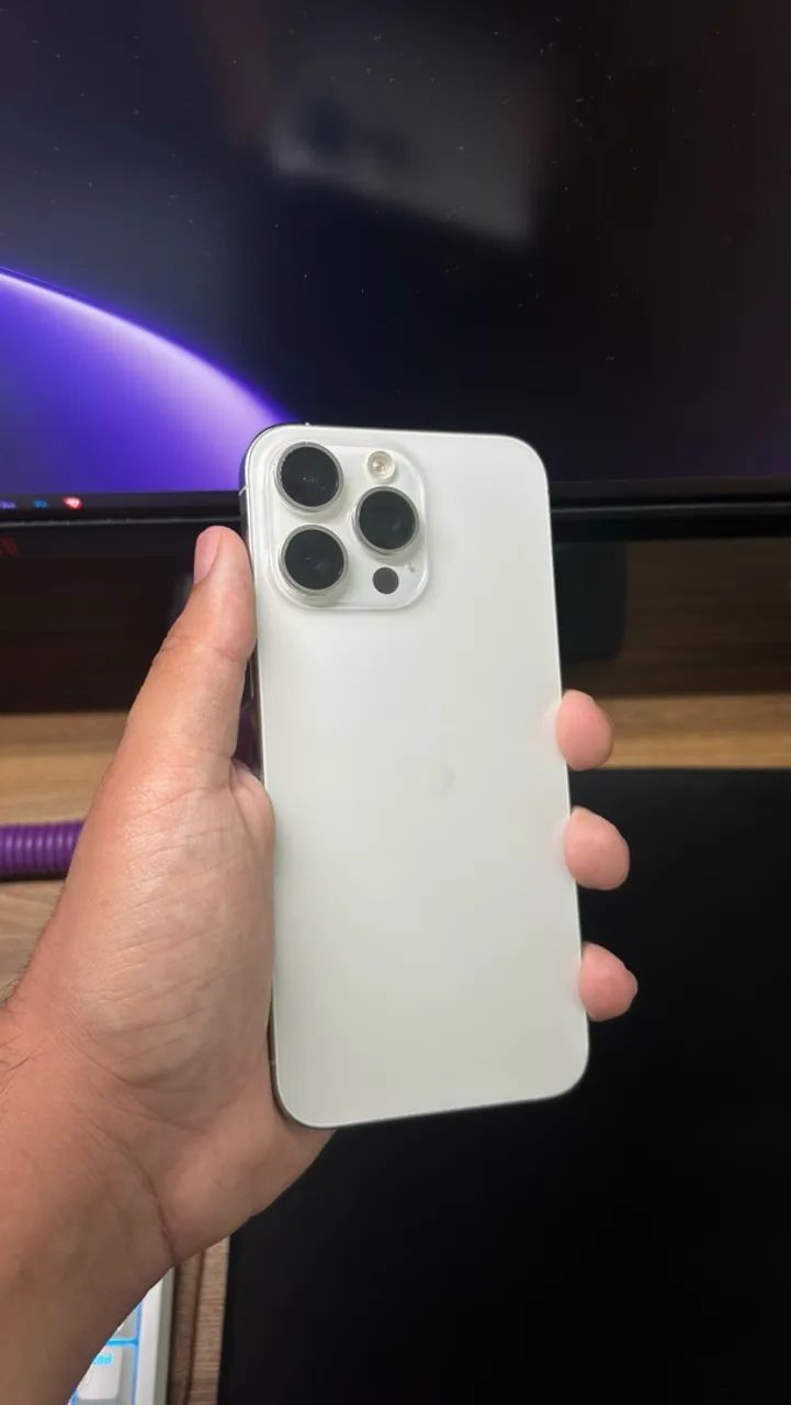 iPhone 15 pro max  - Foto 2