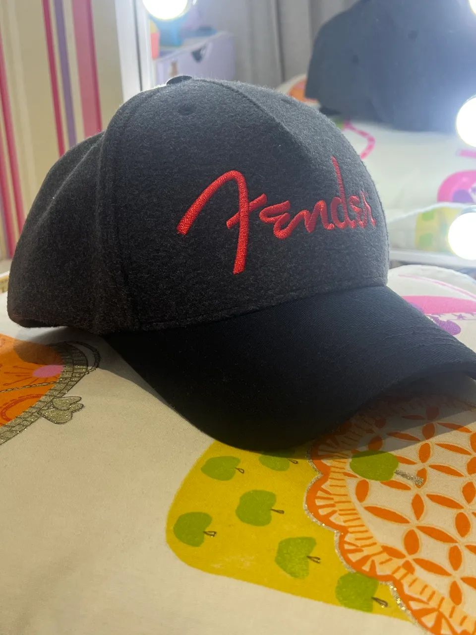 Boné Fender Aba Curva Bordado Vermelho - Foto 2