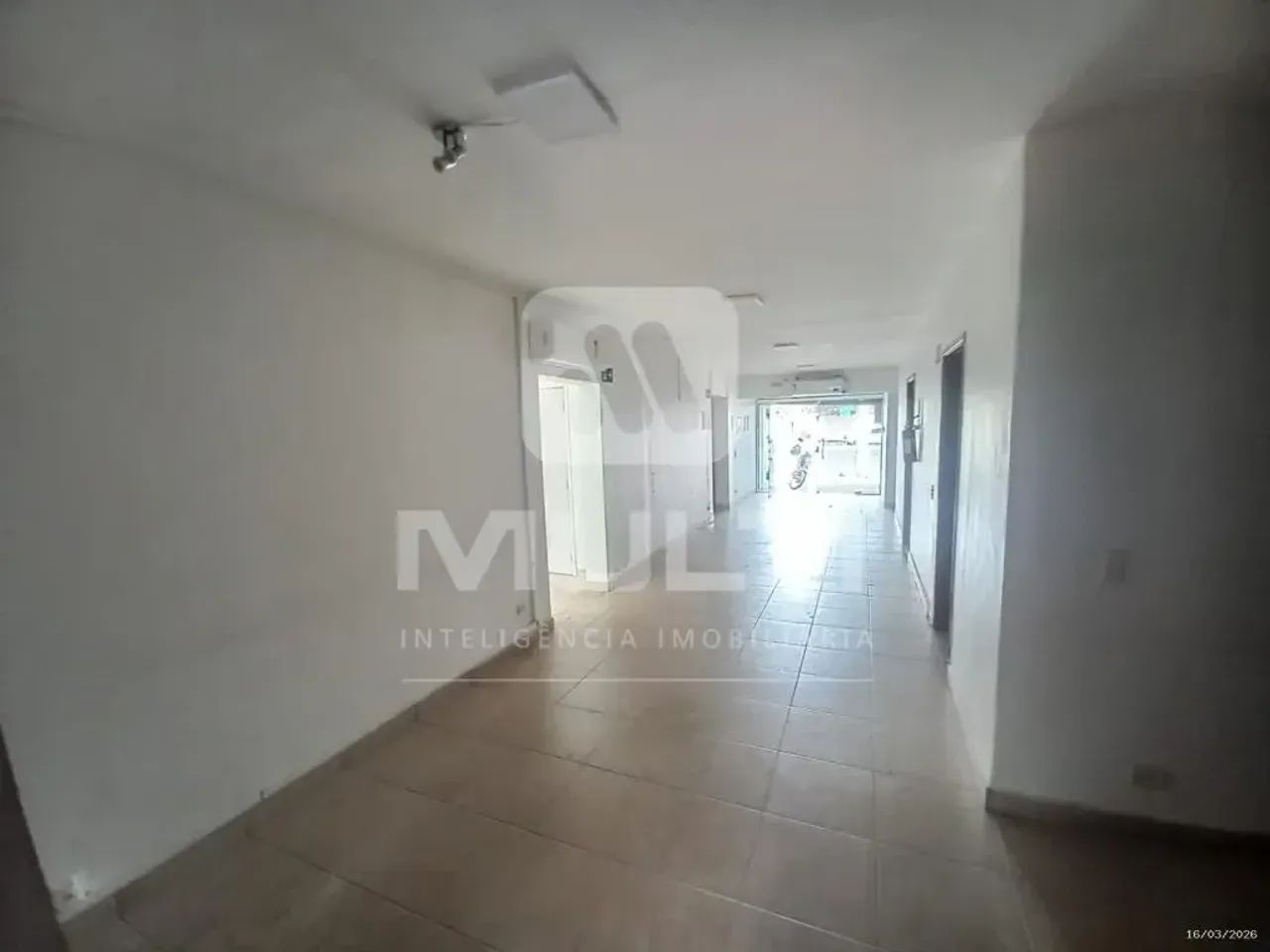 PrÃ©dio - OSVALDO REZENDE - Foto 2