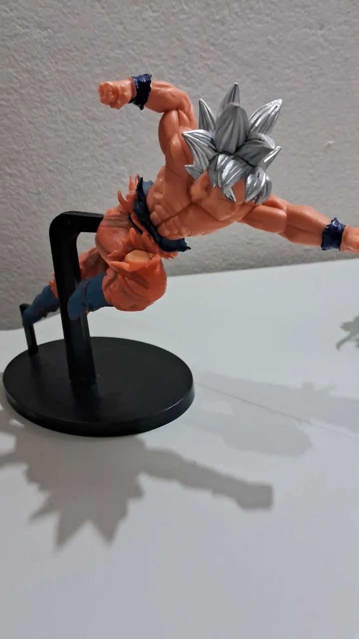 3 bonecos de resina dragon ball - Foto 5