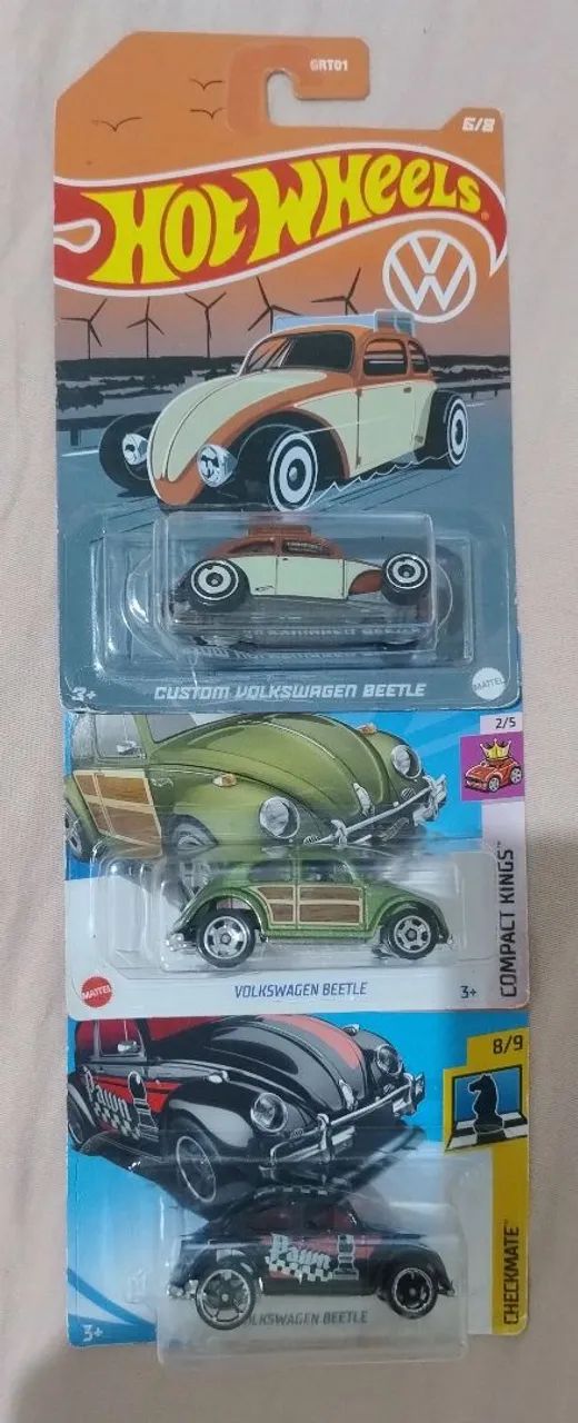 Três Fuscas Hotwheels na caixa - Foto 4