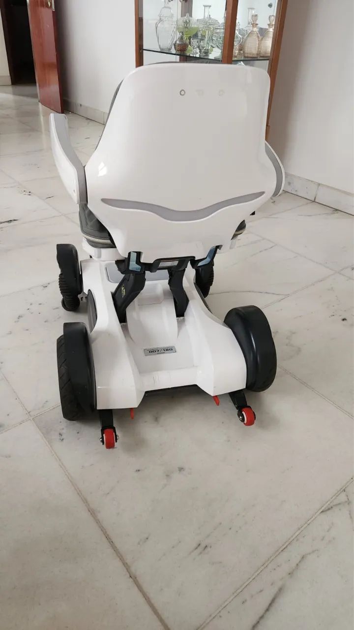 Cadeira de Rodas motorizada - Spacemed - Foto 4