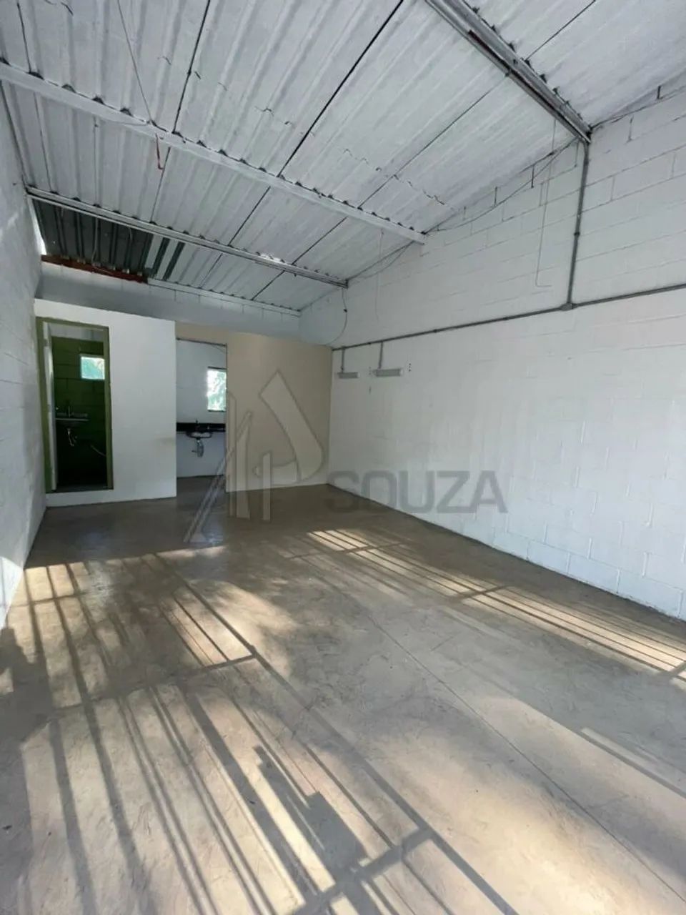 SALÃO NO HORTO FLORESTAL PARA ALUGAR, COM 37 M2, 1 BANHEIRO, 1 AREA SEPARADA COM PIA - Foto 3