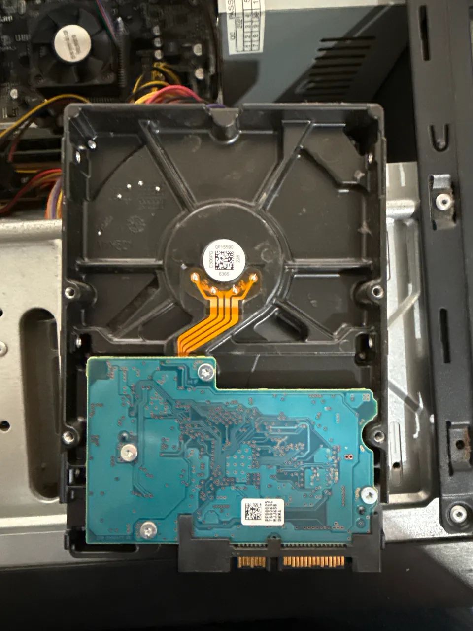 Disco rígido (HD) interno 1TB - Foto 2