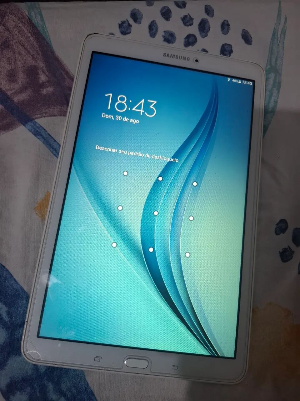 Tablet sansung 9.6 polegadas SM-T560