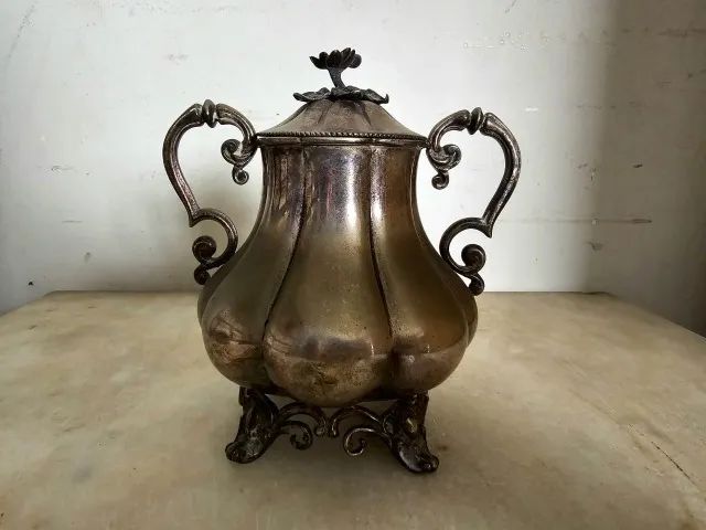 Antiguidades; Bules de chá, de café e cremeira, metal espessurado à prata Baixei !!! - Foto 4