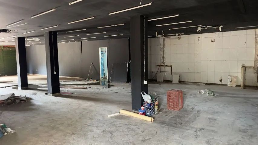 Excelente LOJA 200m2 na Estrutural Qd 05 Setor Oeste - Foto 5