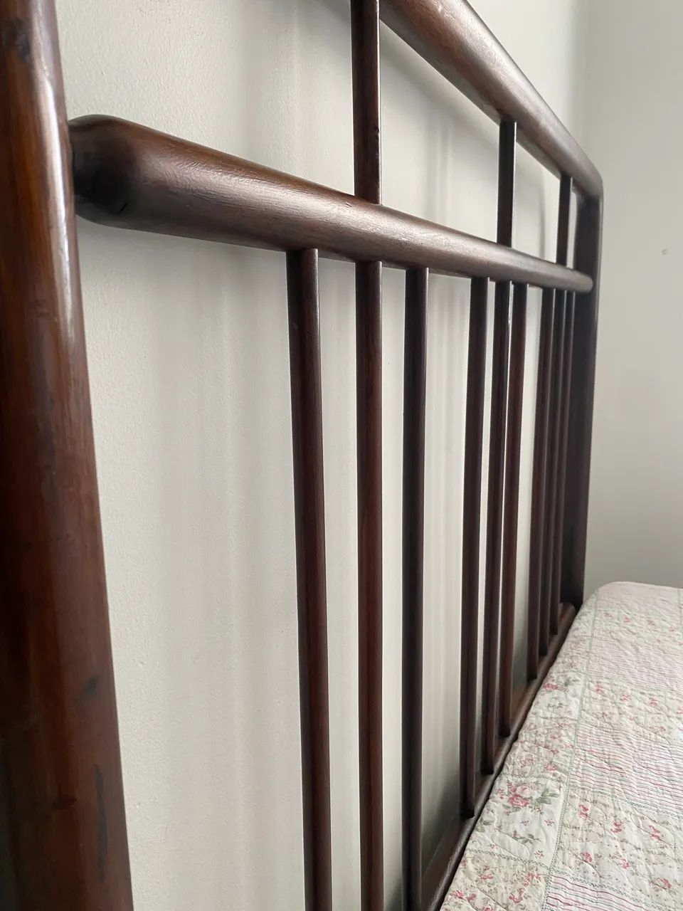 CAMA MADEIRA MACIÇA - antiguidade  - Foto 4