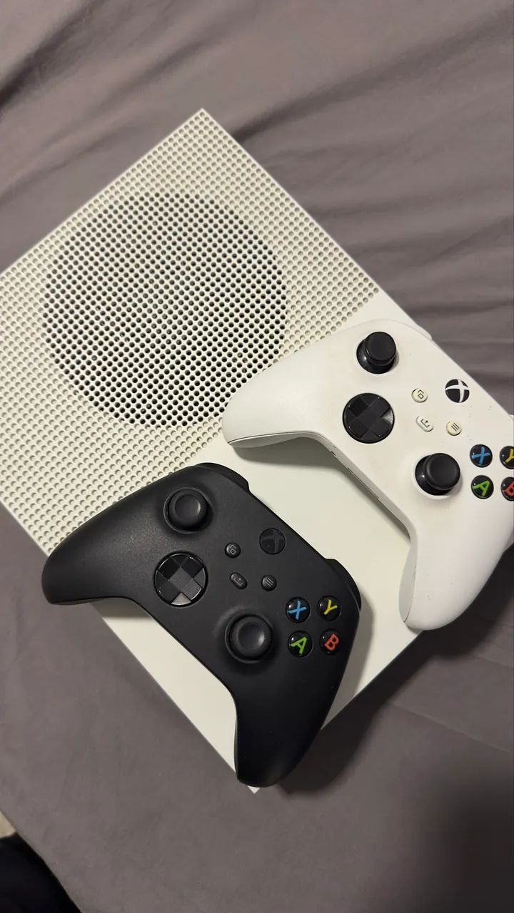 Xbox One S