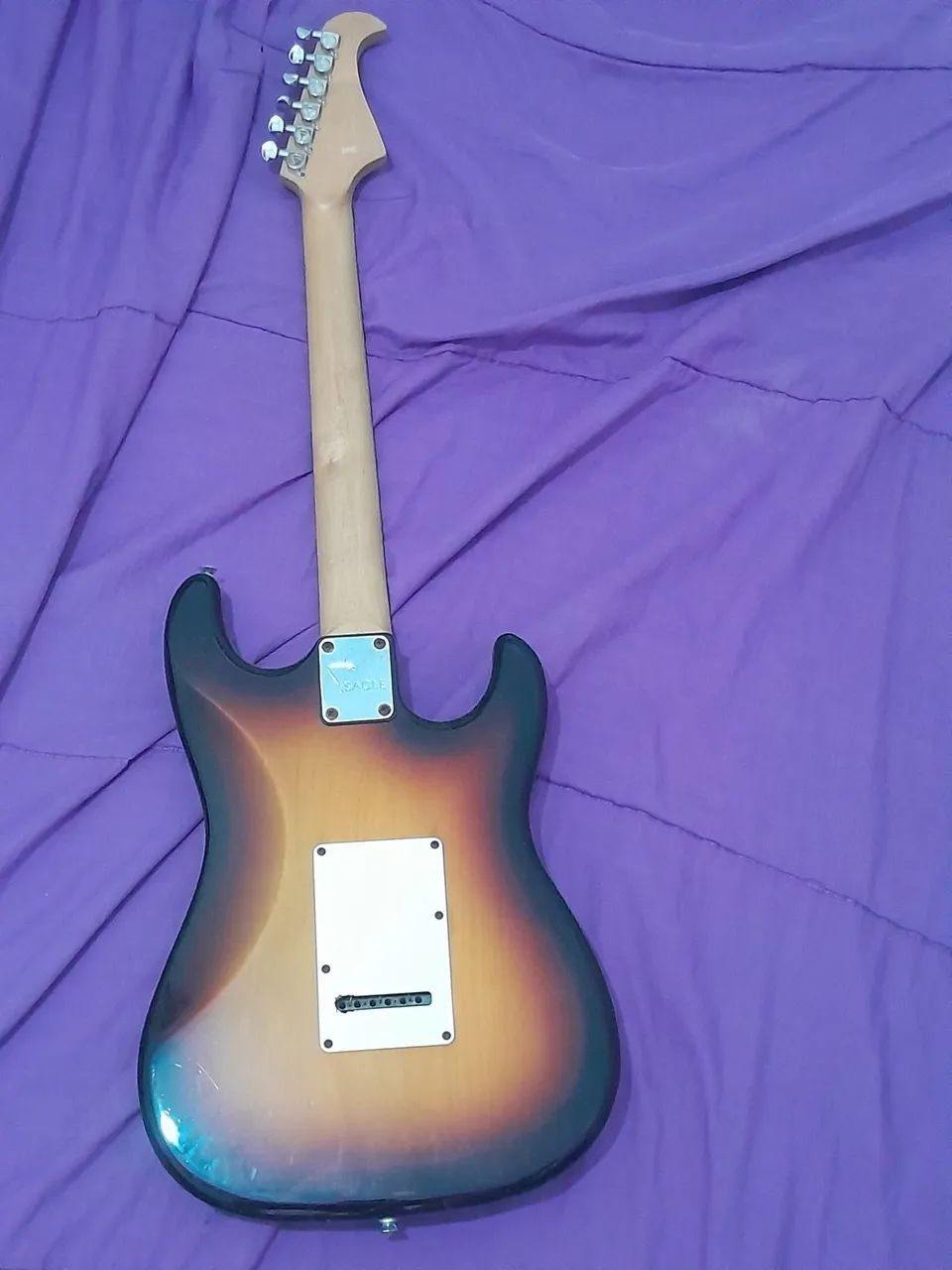 Guitarra canhoto Eagle  - Foto 2