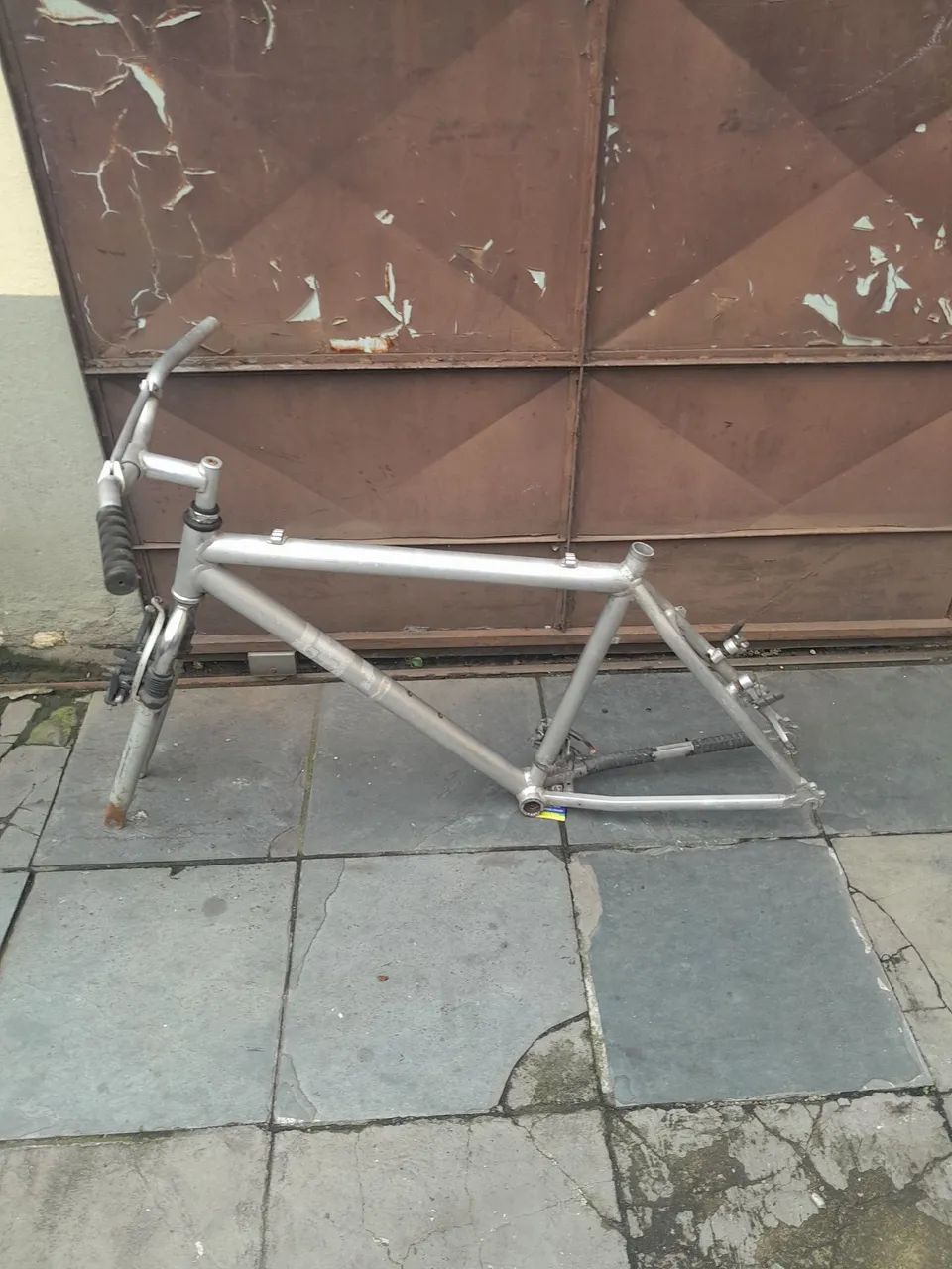 Quadro de bicicleta de aluminio aro 26 - Foto 2