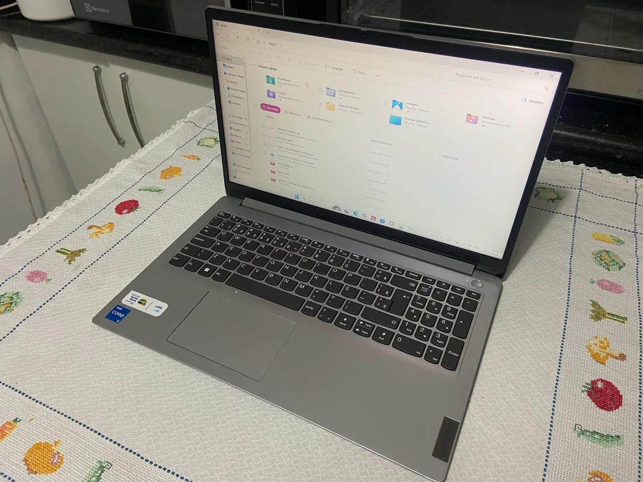 Notebook Lenovo IdeaPad 1 i5 + 8GB RAM