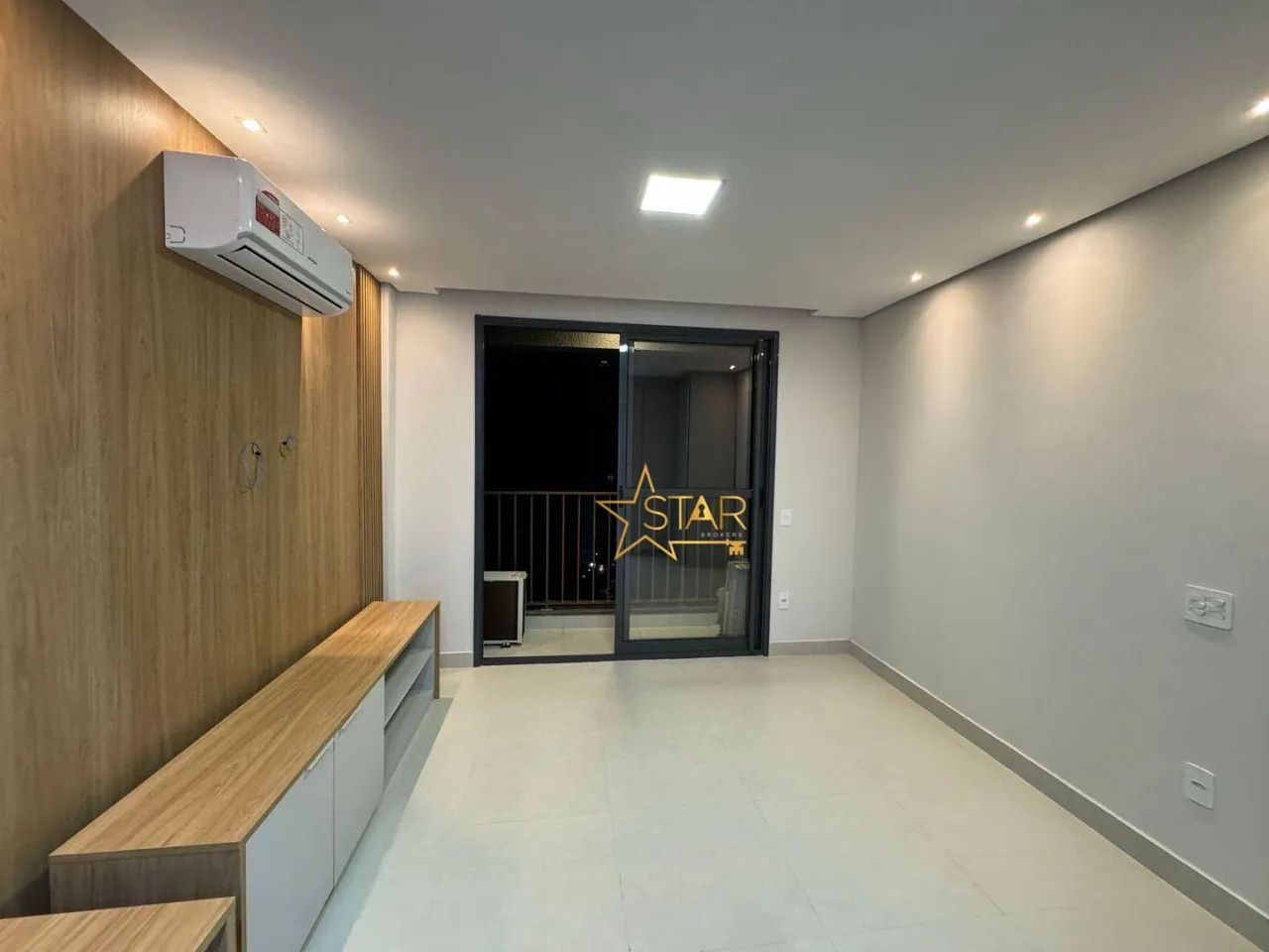 Studio à Venda e Locação na Vila Olímpia | 26m² | Vago ?