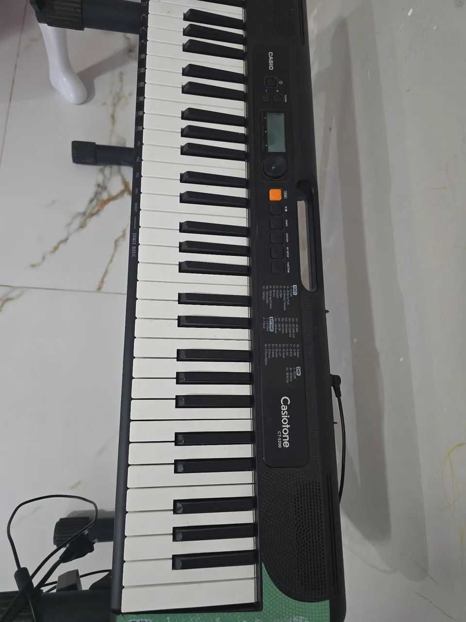 Teclado Casio cts 200 - Foto 3